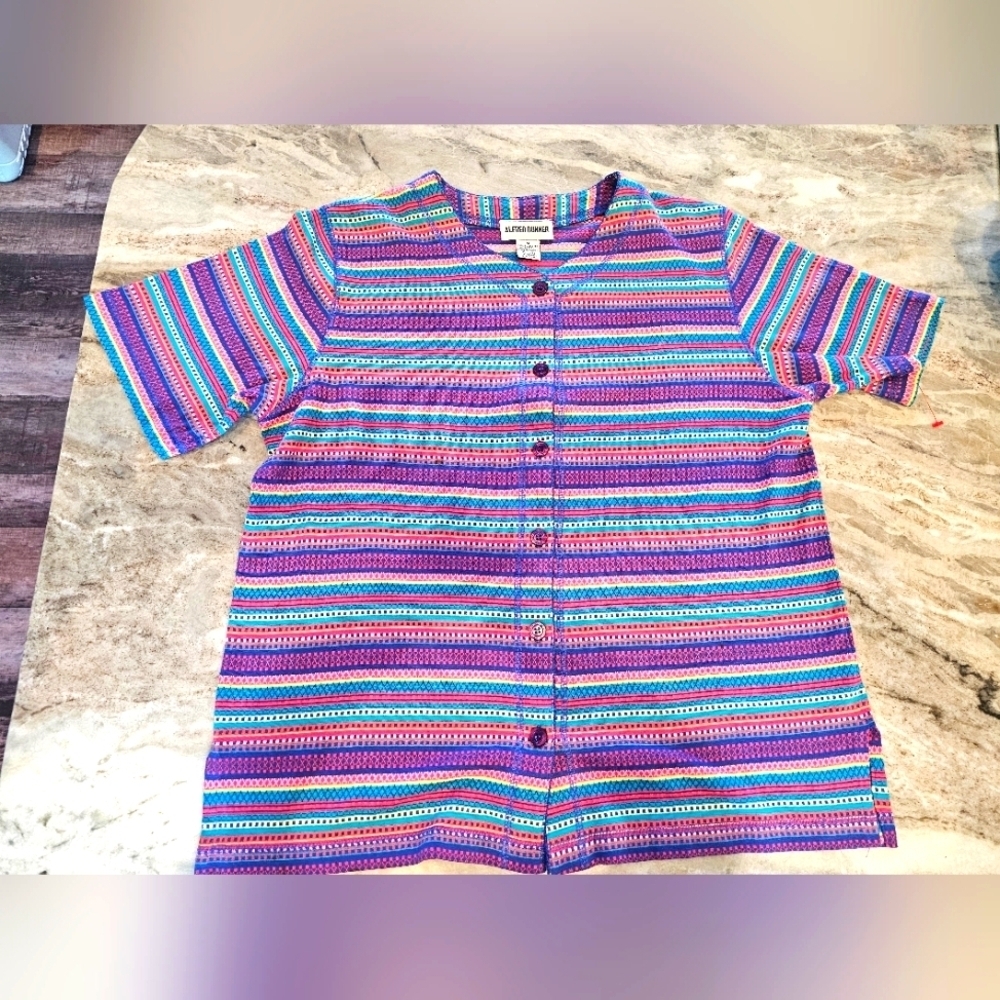 Alfred Dunner M Multicolor Geometric Stripe Button Front Top Retro Tribal Print